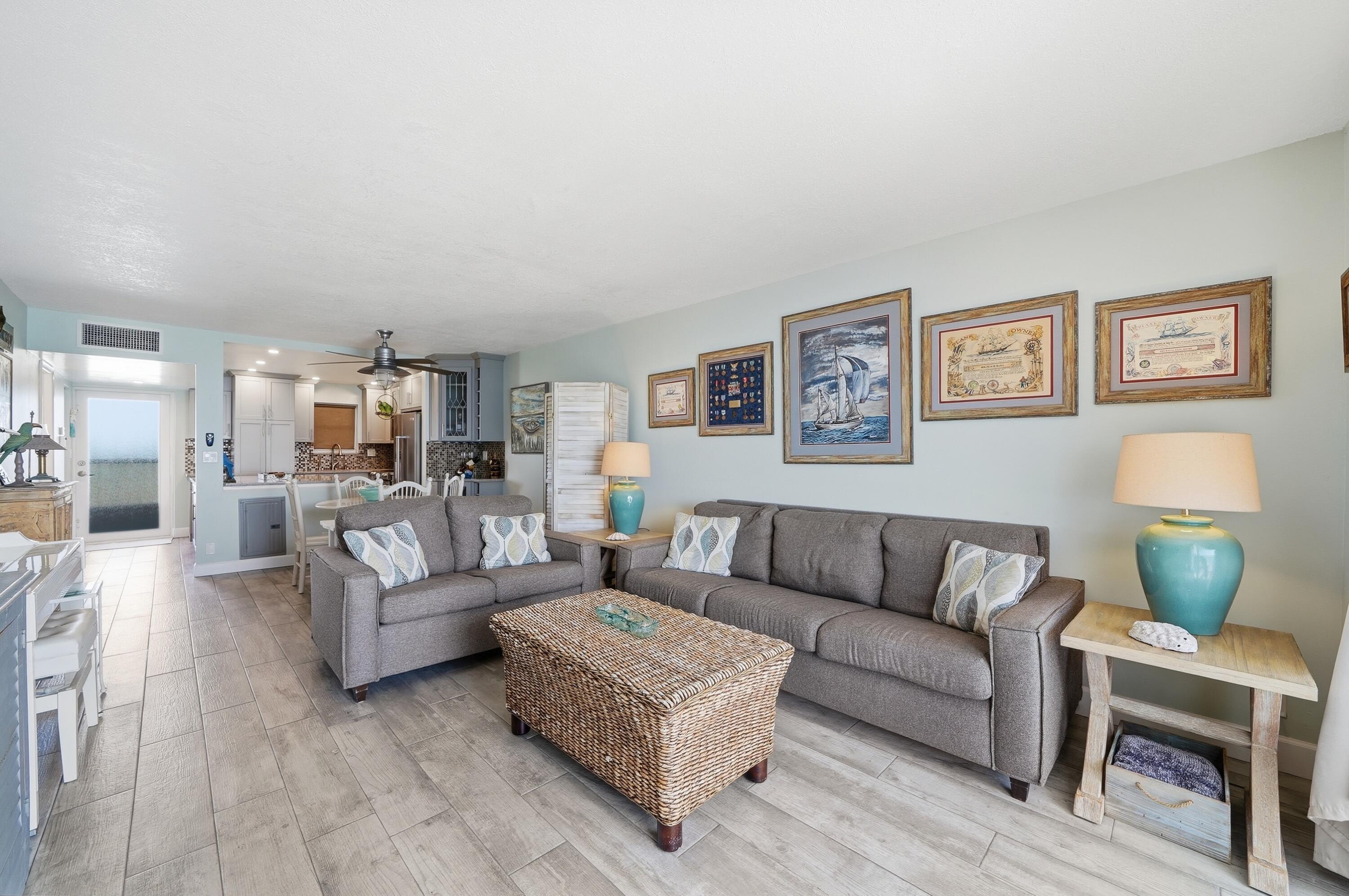 400 North Surf Road, Unit 704 Hollywood, FL 33019 - Photo 24 of 49 16_dsc04509