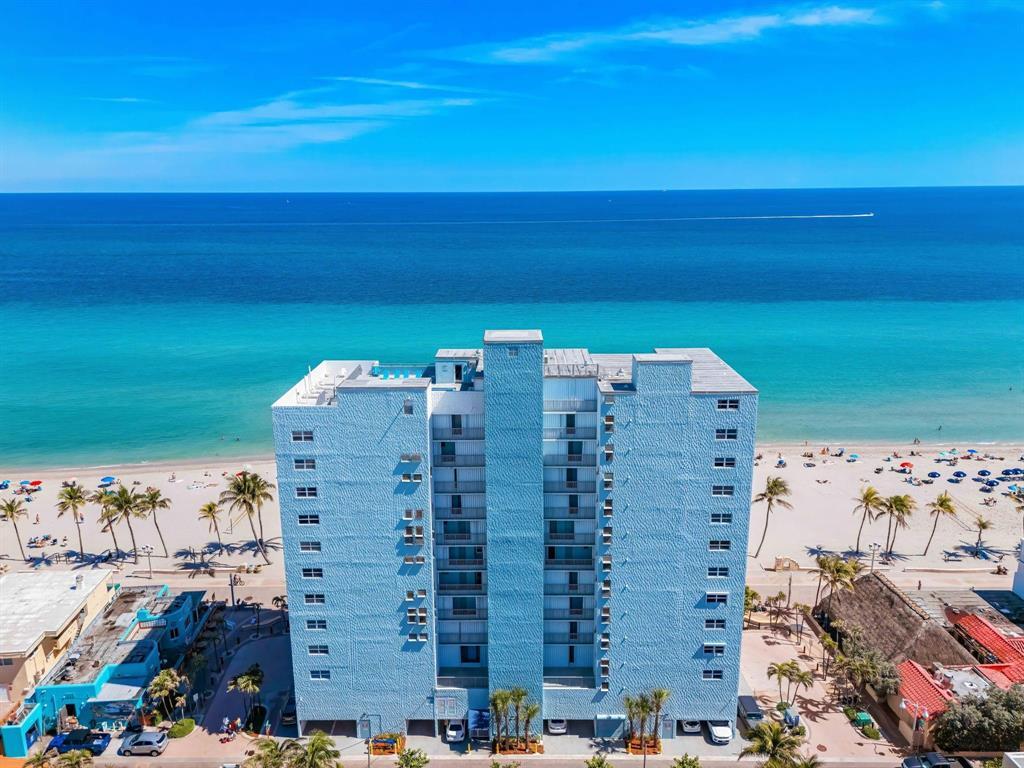 400 North Surf Road, Unit 704 Hollywood, FL 33019 - Photo 4 of 49 GetMedia - 2026-05-03T130453.977