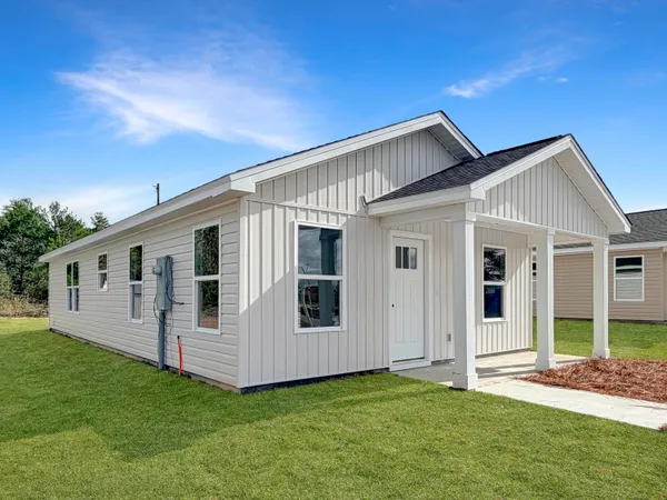 $199,900 | 5433 Bayleaf Drive, Crestview, FL 32539