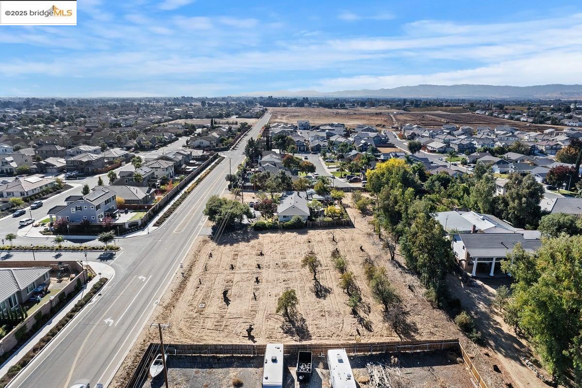 3901 B Rose Avenue Oakley, CA 94561 - Photo 4 of 10 an aerial view of a city