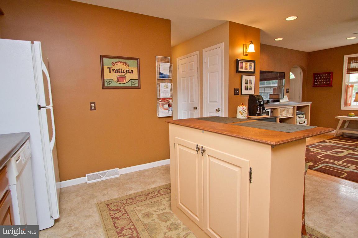 230 Owl Hill Road Lititz, PA 17543 - Photo 17 of 47