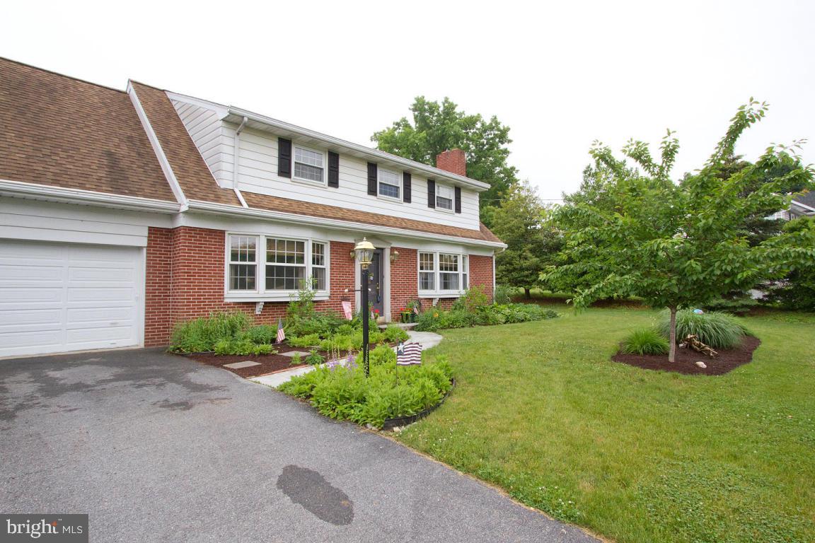 230 Owl Hill Road Lititz, PA 17543 - Photo 3 of 47