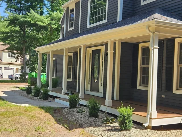 $829,900 | 11 Fonseca Way, Wareham, MA 02576