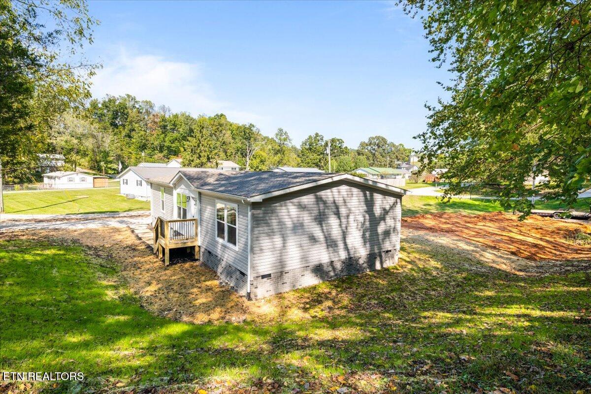 359 McDeerman Road Jacksboro, TN 37757 - Photo 33 of 38 34-McDeerman