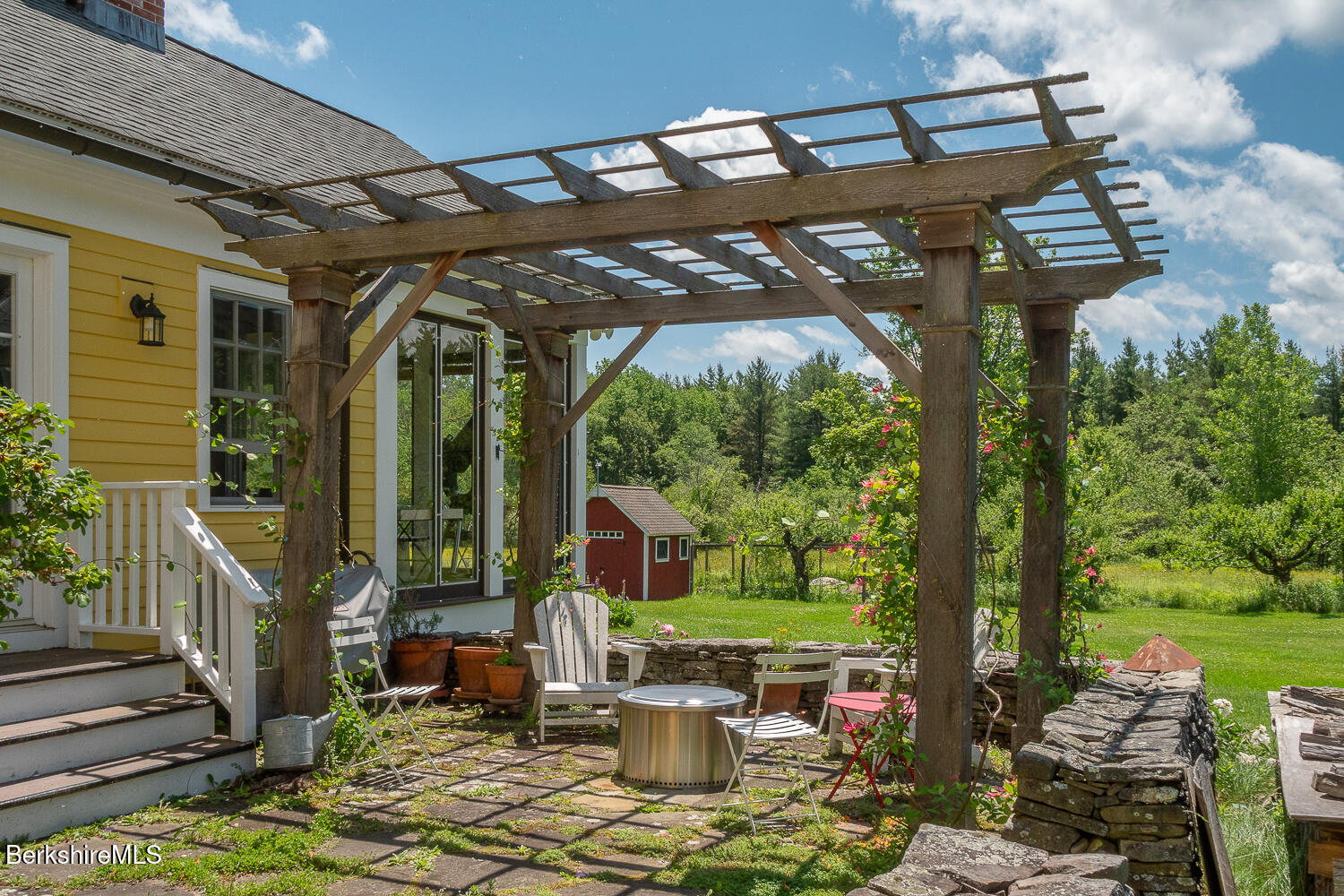 87 Silverbrook Road Sandisfield, MA 01255 - Photo 11 of 58 87 SIlverbrook Rd-11