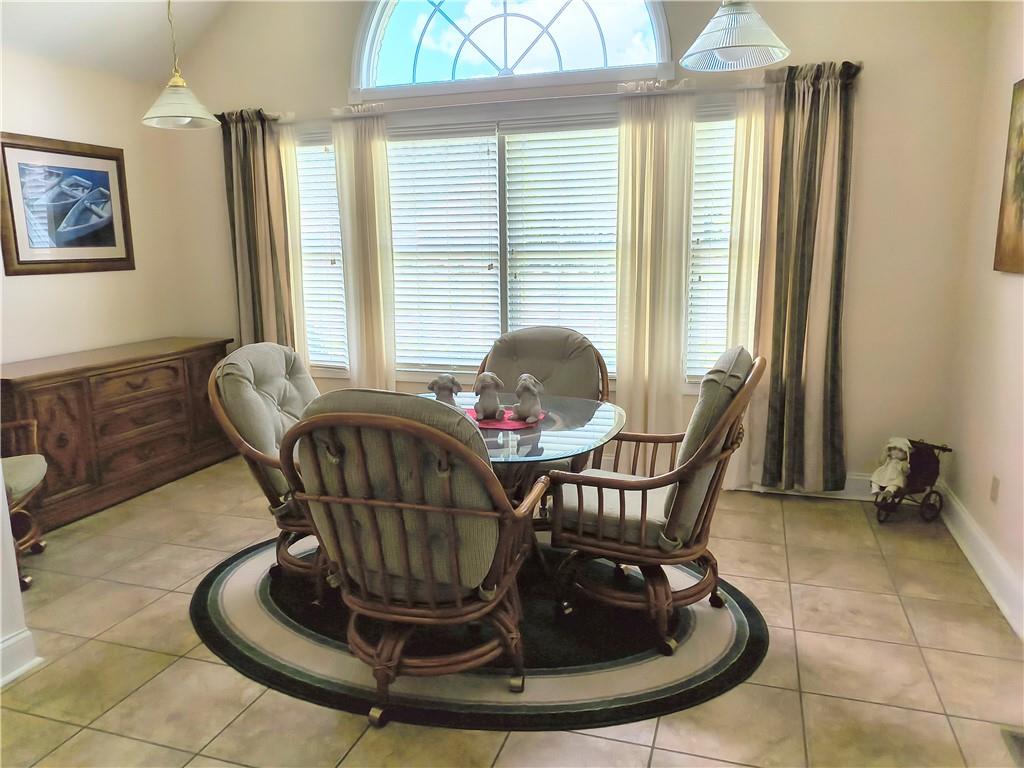 3701 Tudor Drive Butler, PA 16001 - Photo 14 of 30 Bright & cheery