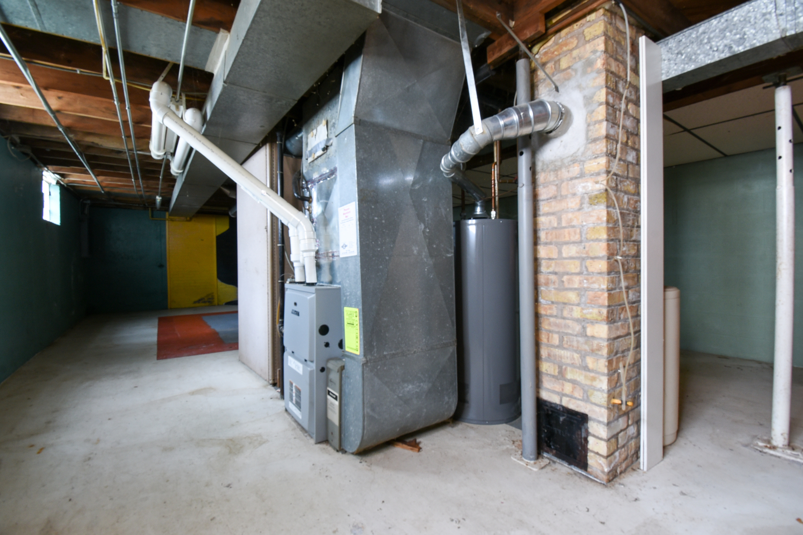 206 Circle Road Fox River Grove, IL 60021 - Photo 33 of 40 a view of an outdoor space