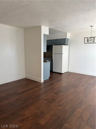 $1,050 | 1402 East Desert Inn Road, Unit 4, Las Vegas, NV 89169