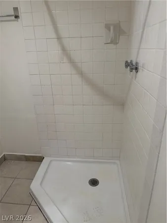 $1,050 | 1402 East Desert Inn Road, Unit 4, Las Vegas, NV 89169