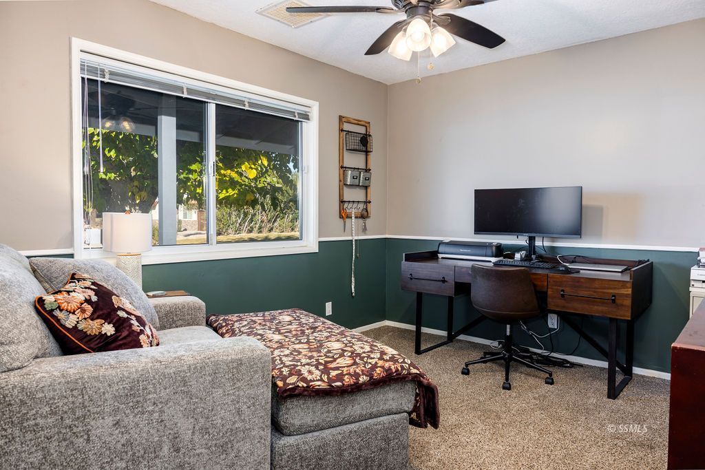 1227 Wayne Street Ridgecrest, CA 93555 - Photo 22 of 43 Gallery Image 22