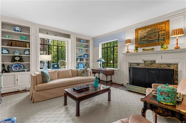 $1,145,000 | 207 Hillcrest Drive, High Point, NC 27262