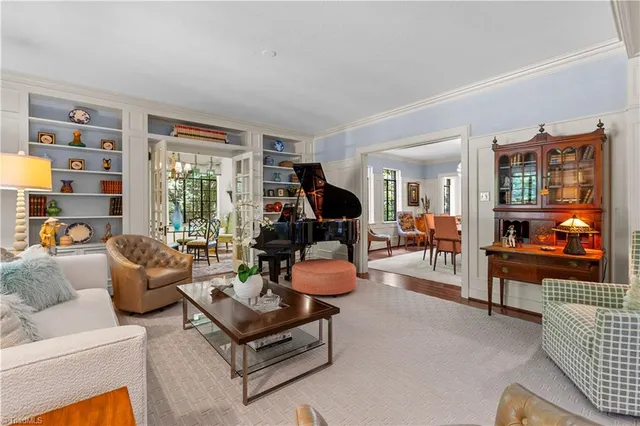 $1,145,000 | 207 Hillcrest Drive, High Point, NC 27262