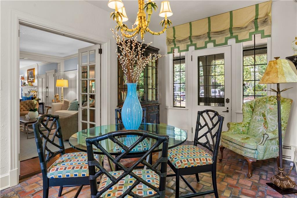 207 Hillcrest Drive High Point, NC 27262 - Photo 20 of 50