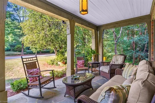 $1,145,000 | 207 Hillcrest Drive, High Point, NC 27262