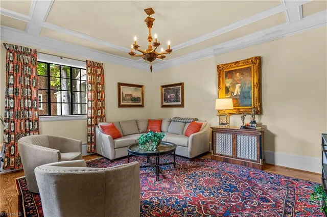 $1,145,000 | 207 Hillcrest Drive, High Point, NC 27262