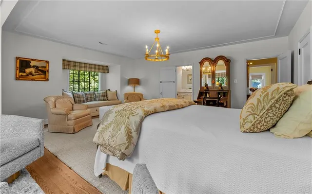 $1,145,000 | 207 Hillcrest Drive, High Point, NC 27262