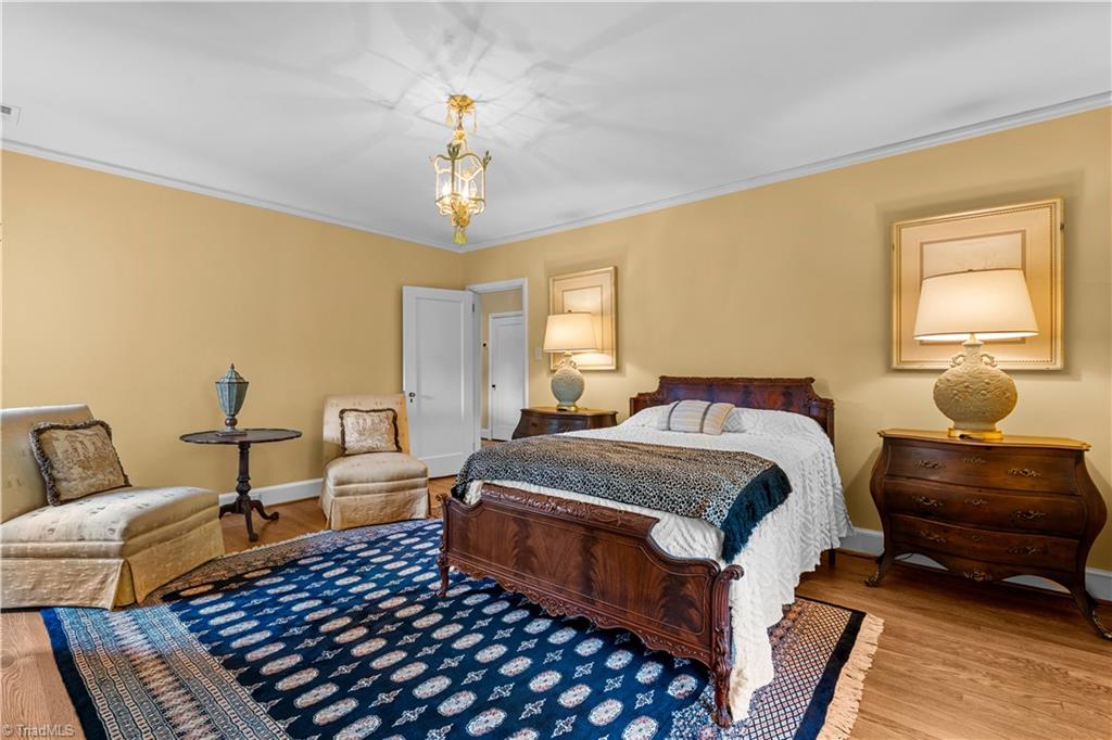 207 Hillcrest Drive High Point, NC 27262 - Photo 36 of 50