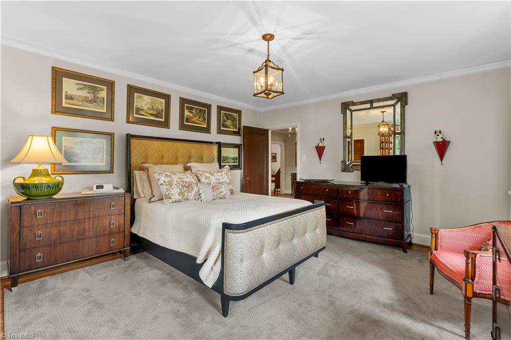 207 Hillcrest Drive High Point, NC 27262 - Photo 42 of 50