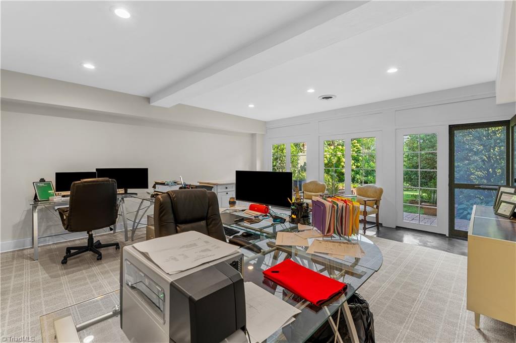 207 Hillcrest Drive High Point, NC 27262 - Photo 44 of 50