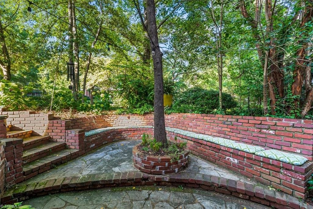 207 Hillcrest Drive High Point, NC 27262 - Photo 48 of 50