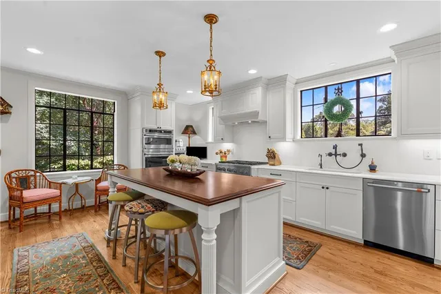 $1,145,000 | 207 Hillcrest Drive, High Point, NC 27262