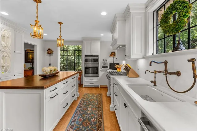 $1,145,000 | 207 Hillcrest Drive, High Point, NC 27262