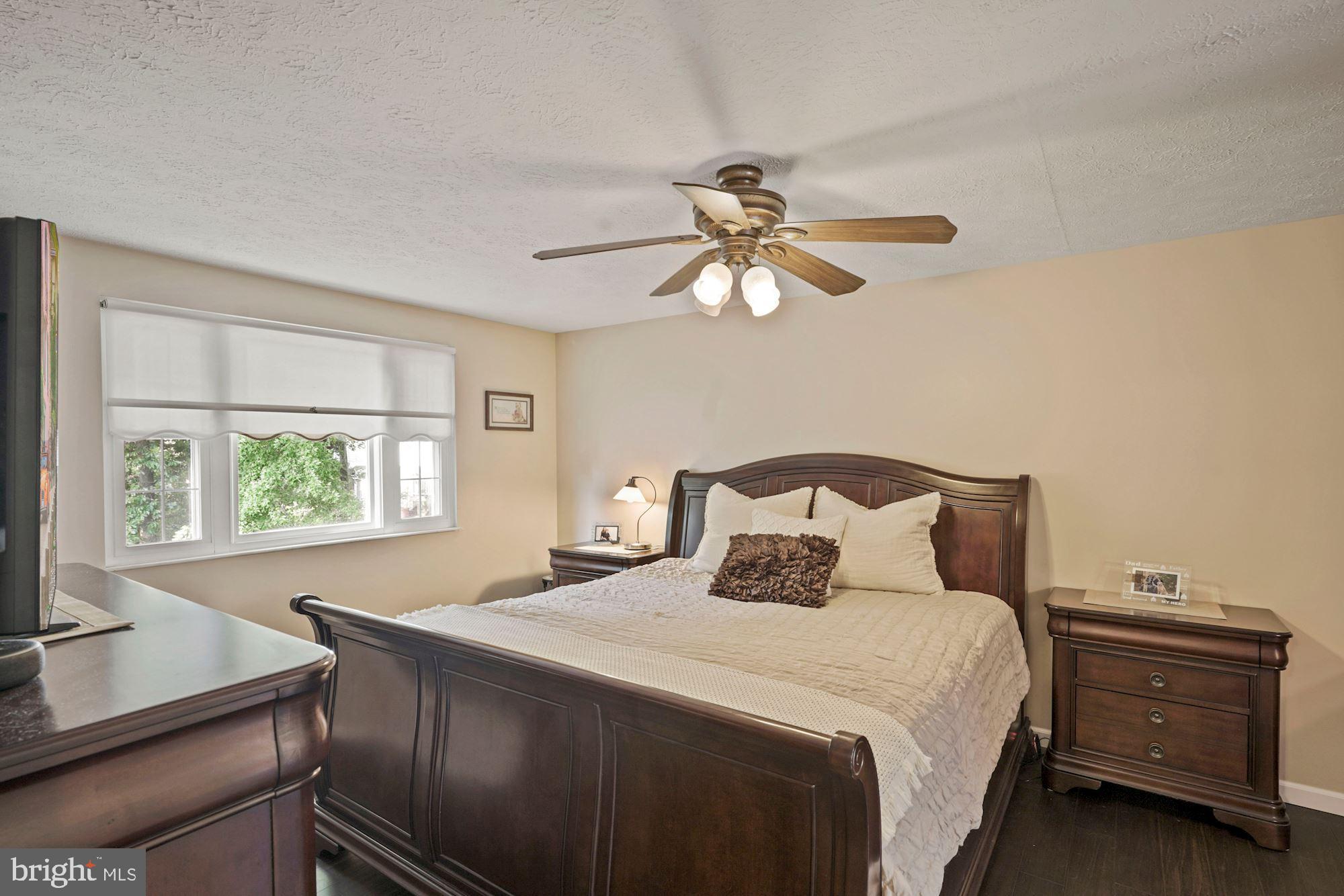 8493 Falling Leaf Road Springfield, VA 22153 - Photo 14 of 44