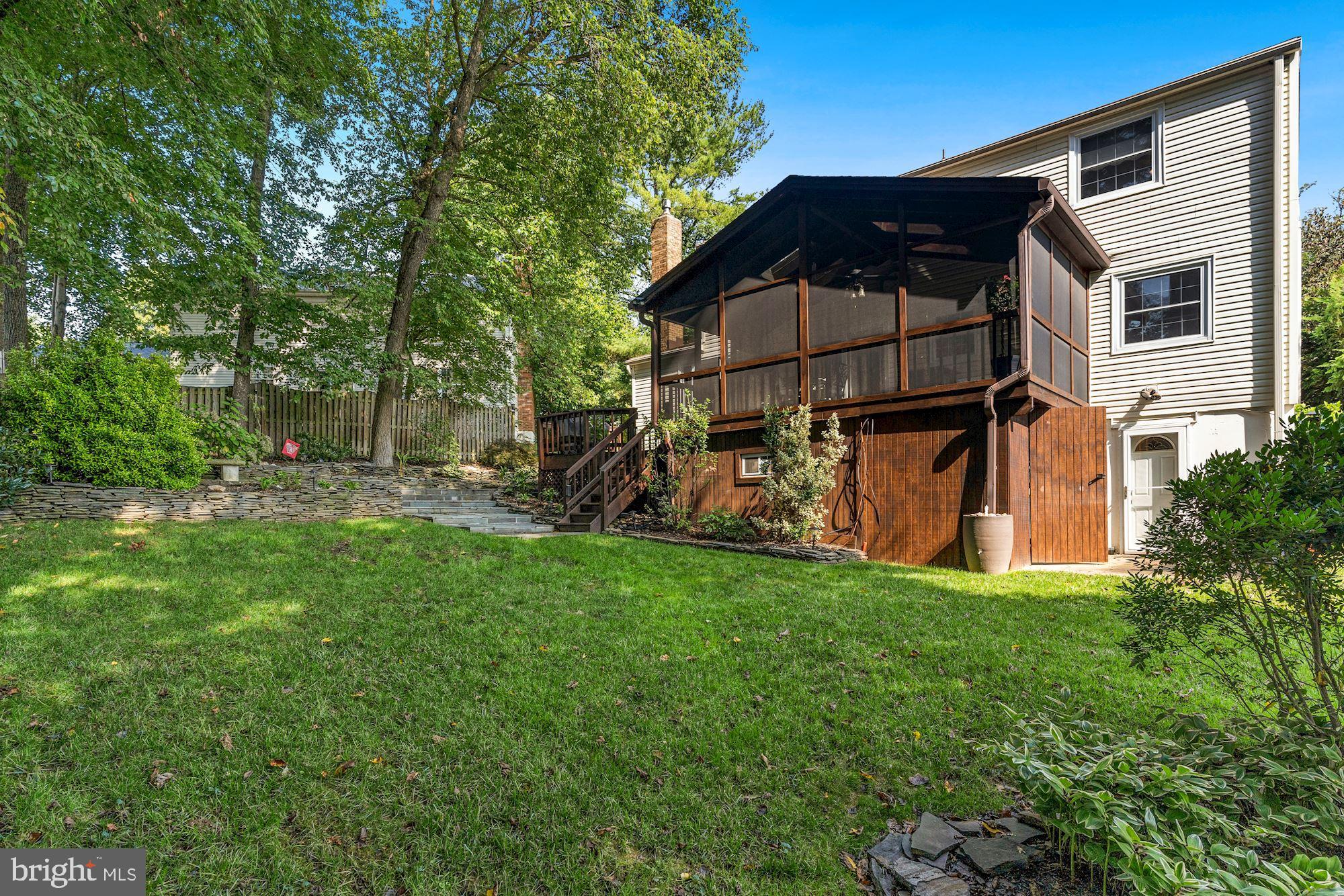 8493 Falling Leaf Road Springfield, VA 22153 - Photo 38 of 44