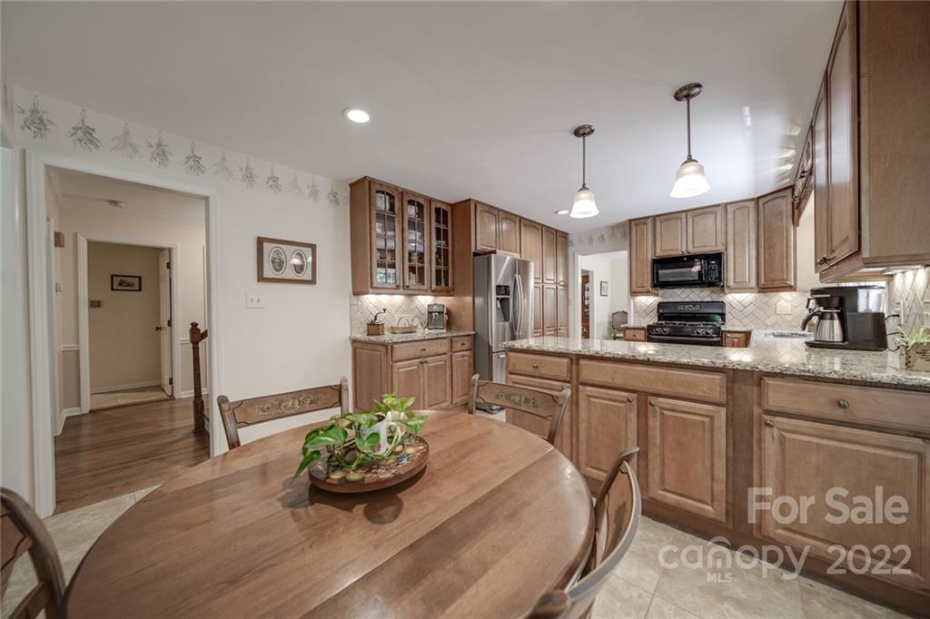 3231 Tatting Road Matthews, NC 28105 - Photo 15 of 47 Gallery Image 15