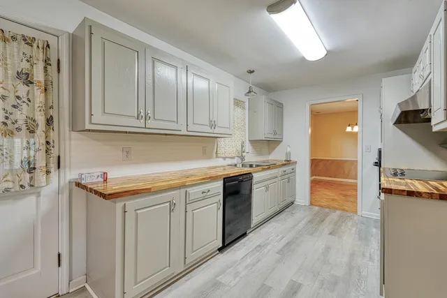 $292,000 | 210 Oakmont Drive, Boiling Springs, SC 29316