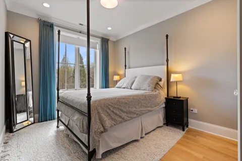 $1,950,000 | 1025 West Altgeld Street, Chicago, IL 60614