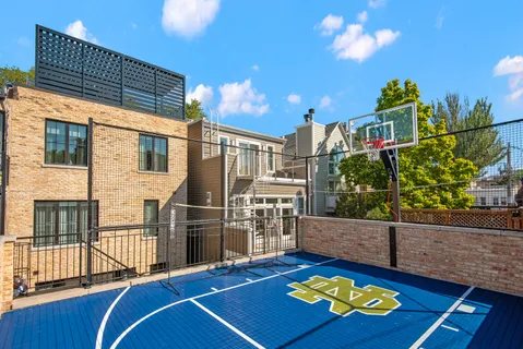 $1,950,000 | 1025 West Altgeld Street, Chicago, IL 60614