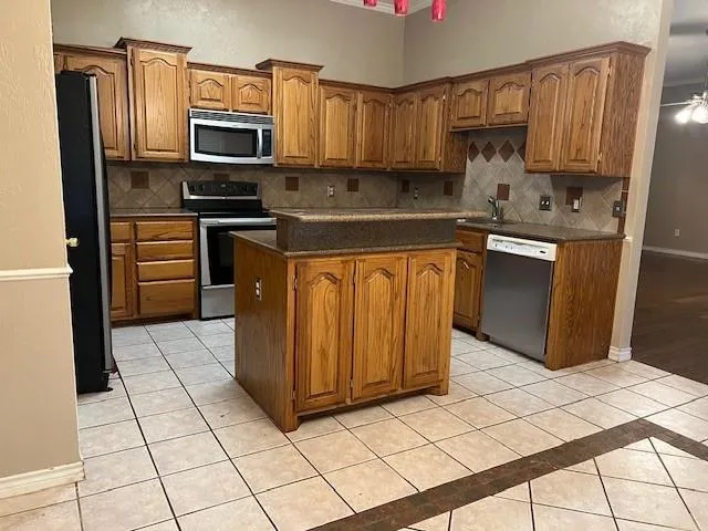 $2,895 | 6409 Twin Oaks Drive, Abilene, TX 79606
