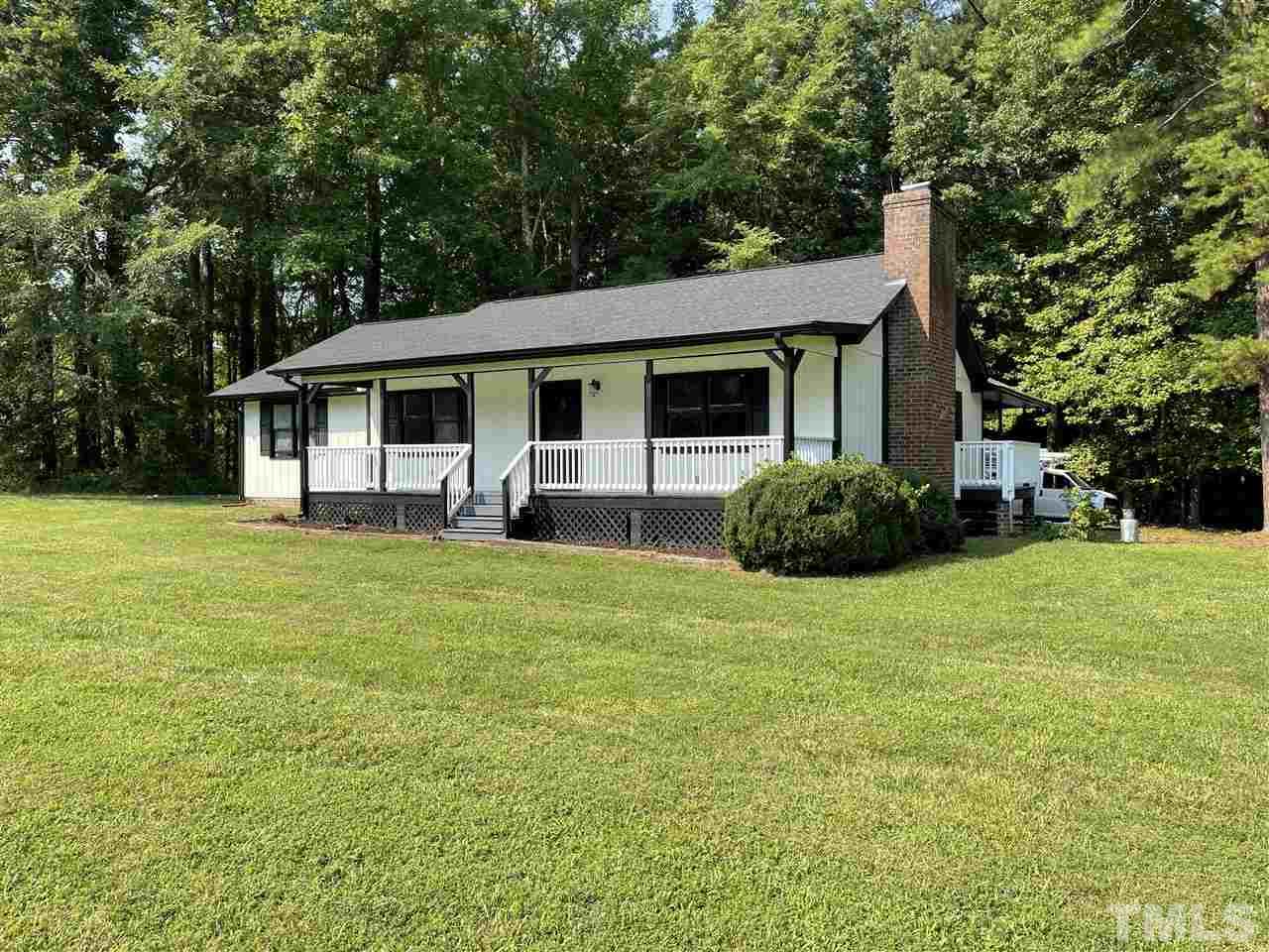 26 Lake Road Henderson, NC 27537 - Photo 1 of 23