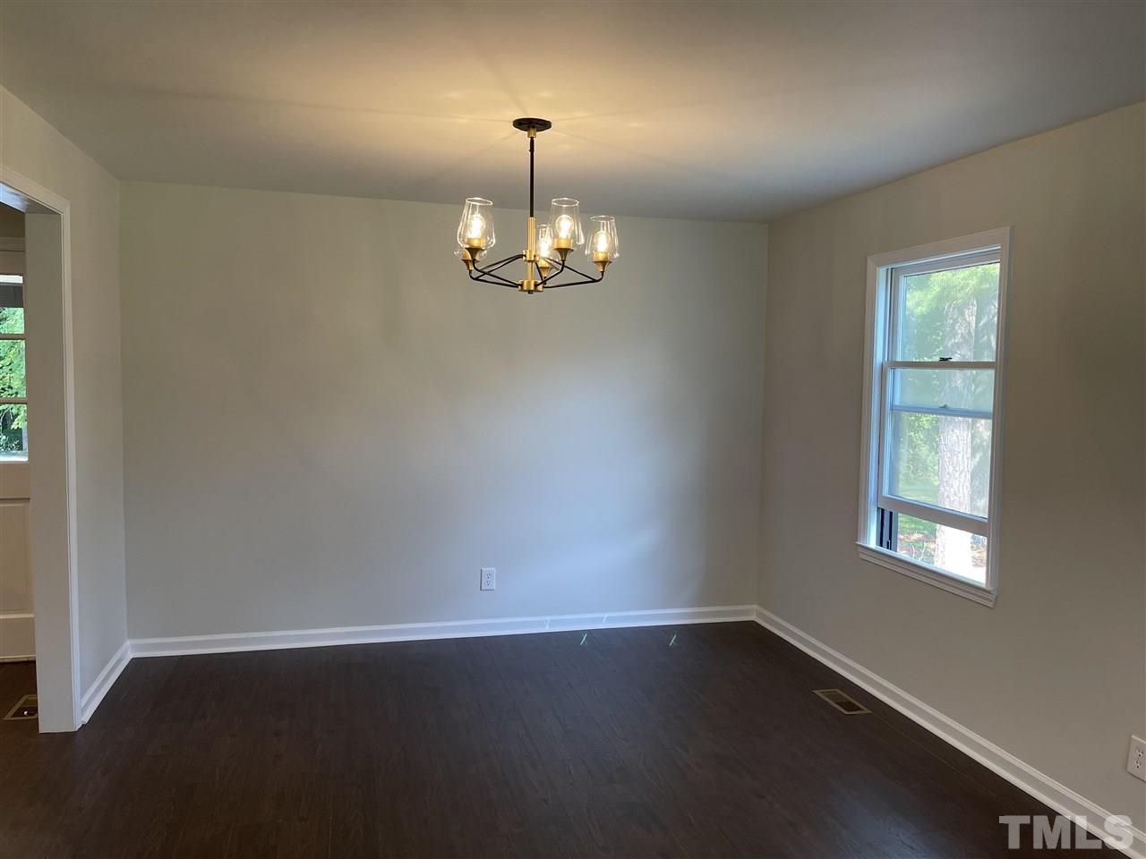 26 Lake Road Henderson, NC 27537 - Photo 13 of 23