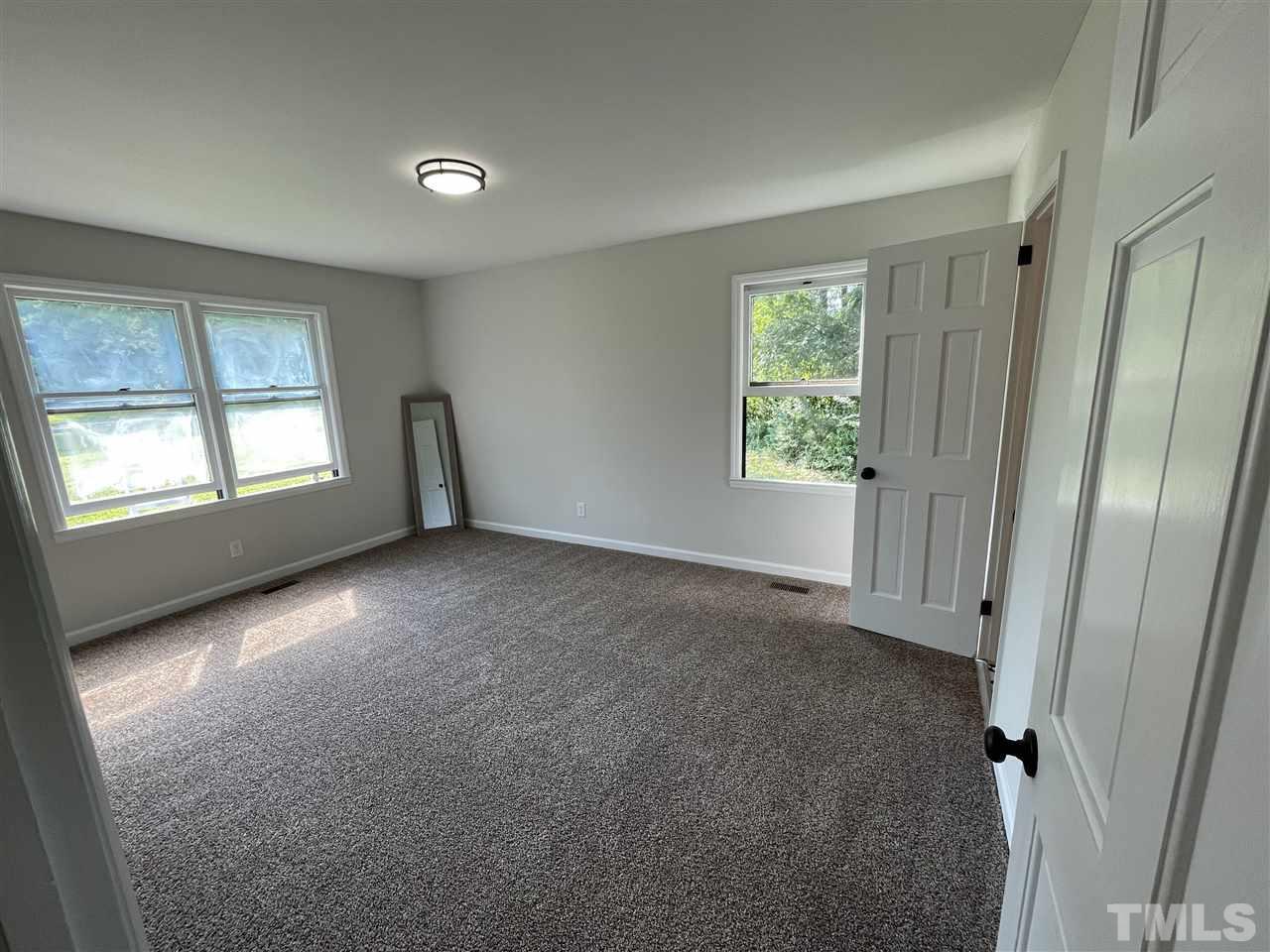 26 Lake Road Henderson, NC 27537 - Photo 16 of 23