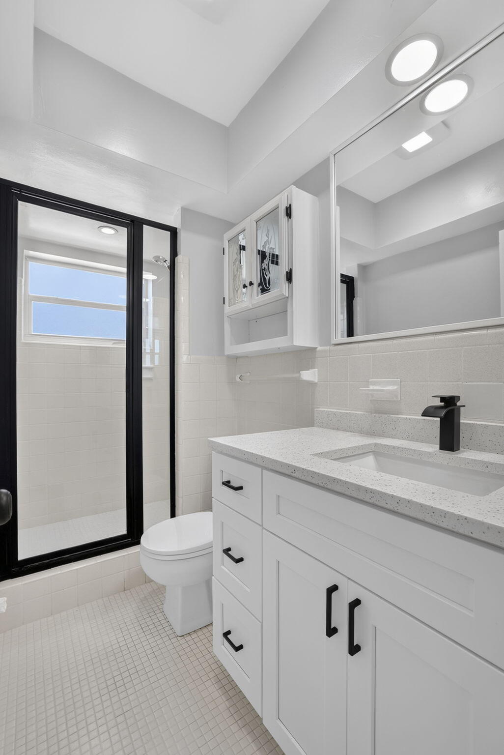 2755 Northeast 28th Avenue, Unit E2 Lighthouse Point, FL 33064 - Photo 25 of 62 20-web-or-mls-8I8A0931