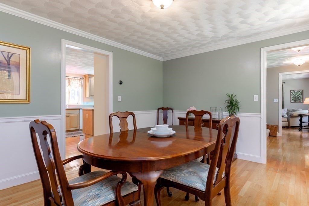 74 Beaver Brook Road Littleton, MA 01460 - Photo 6 of 32