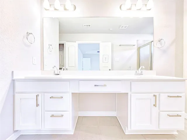 $305,000 | 8002 Scanlan Trace, Missouri City, TX 77459