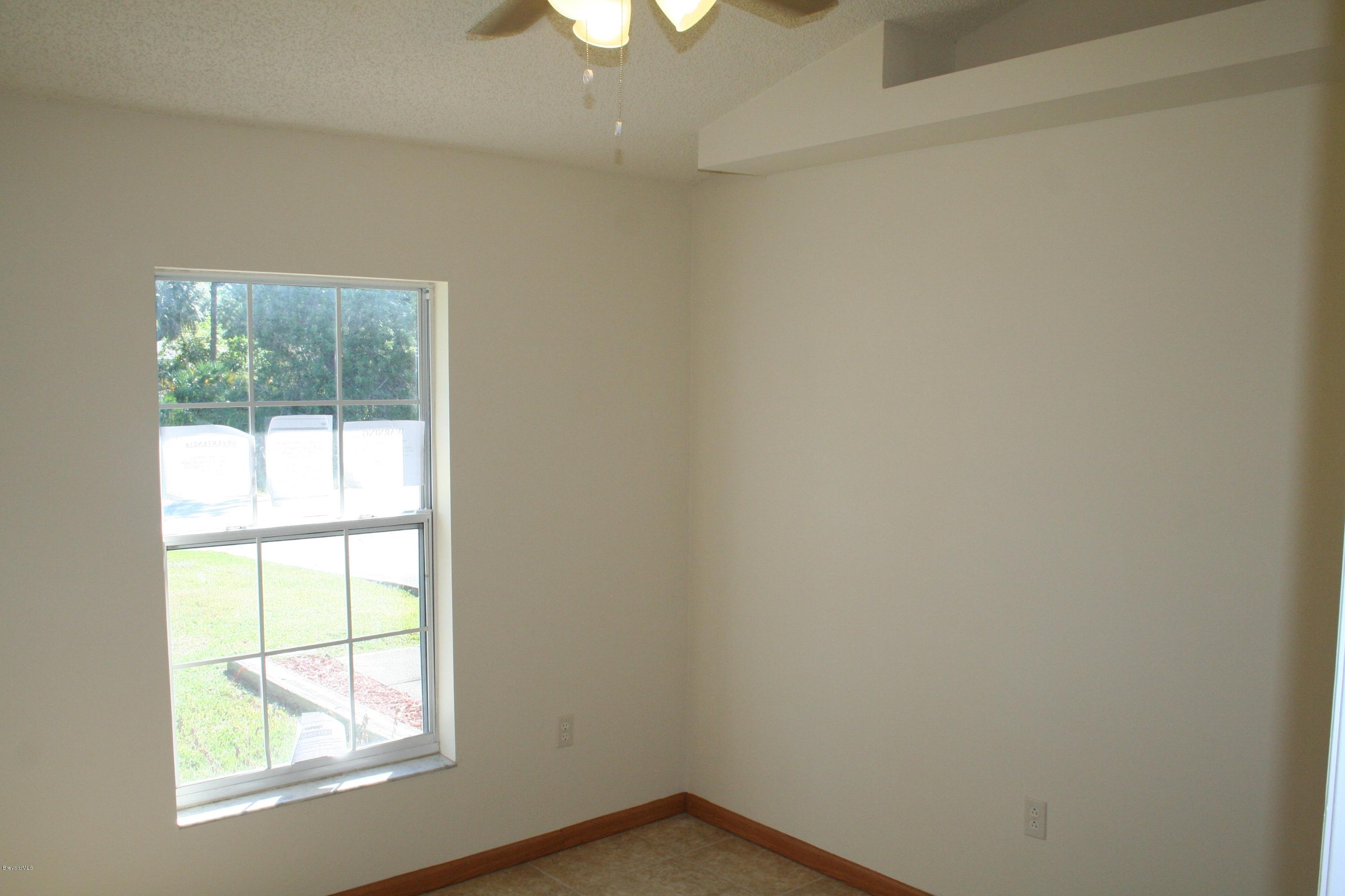 468 Wayland Road Southwest Palm Bay, FL 32908 - Photo 8 of 14 Bedroom 3