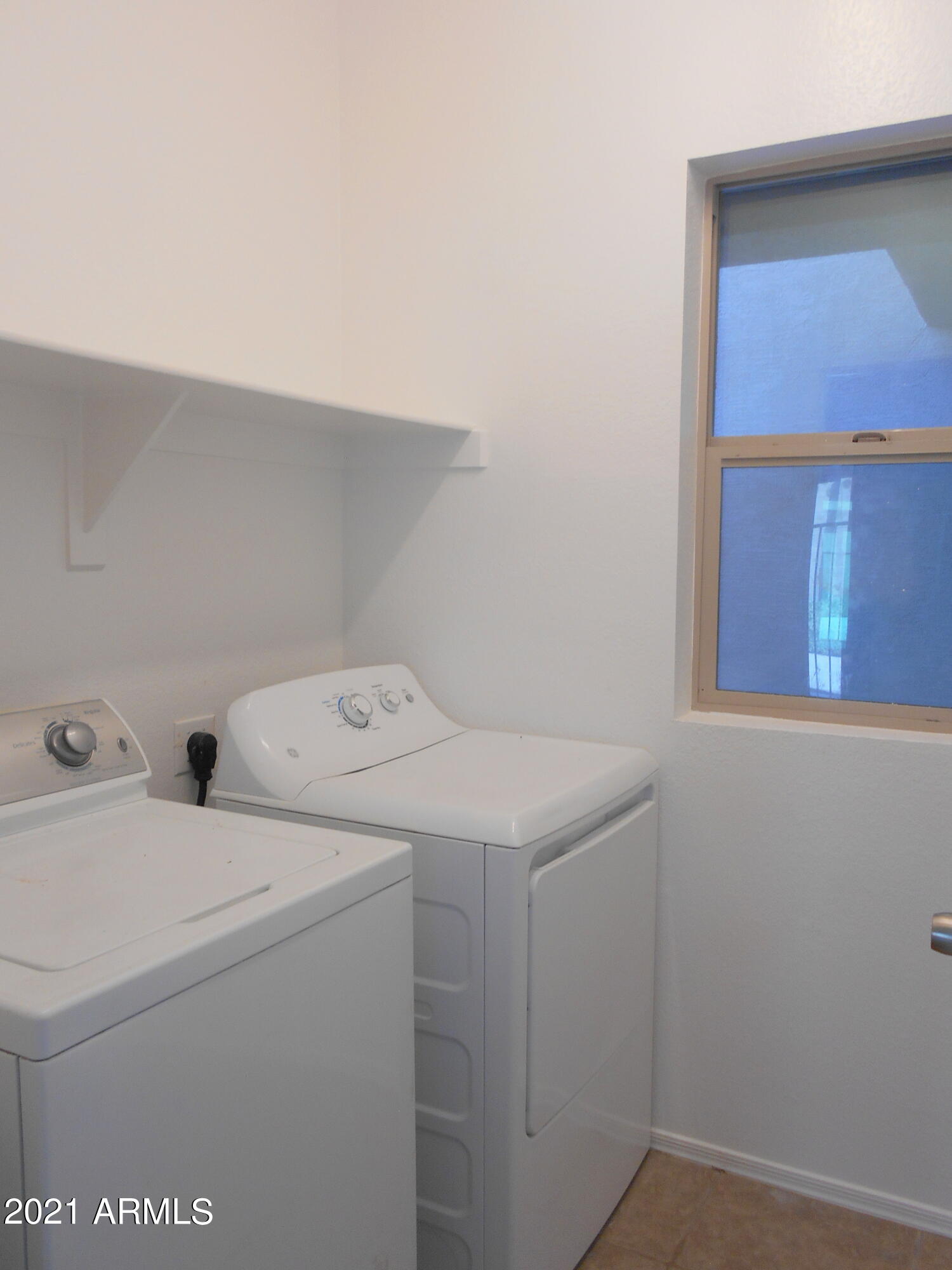 9434 West Berkeley Road Phoenix, AZ 85037 - Photo 11 of 25 LAUNDERY ROOM