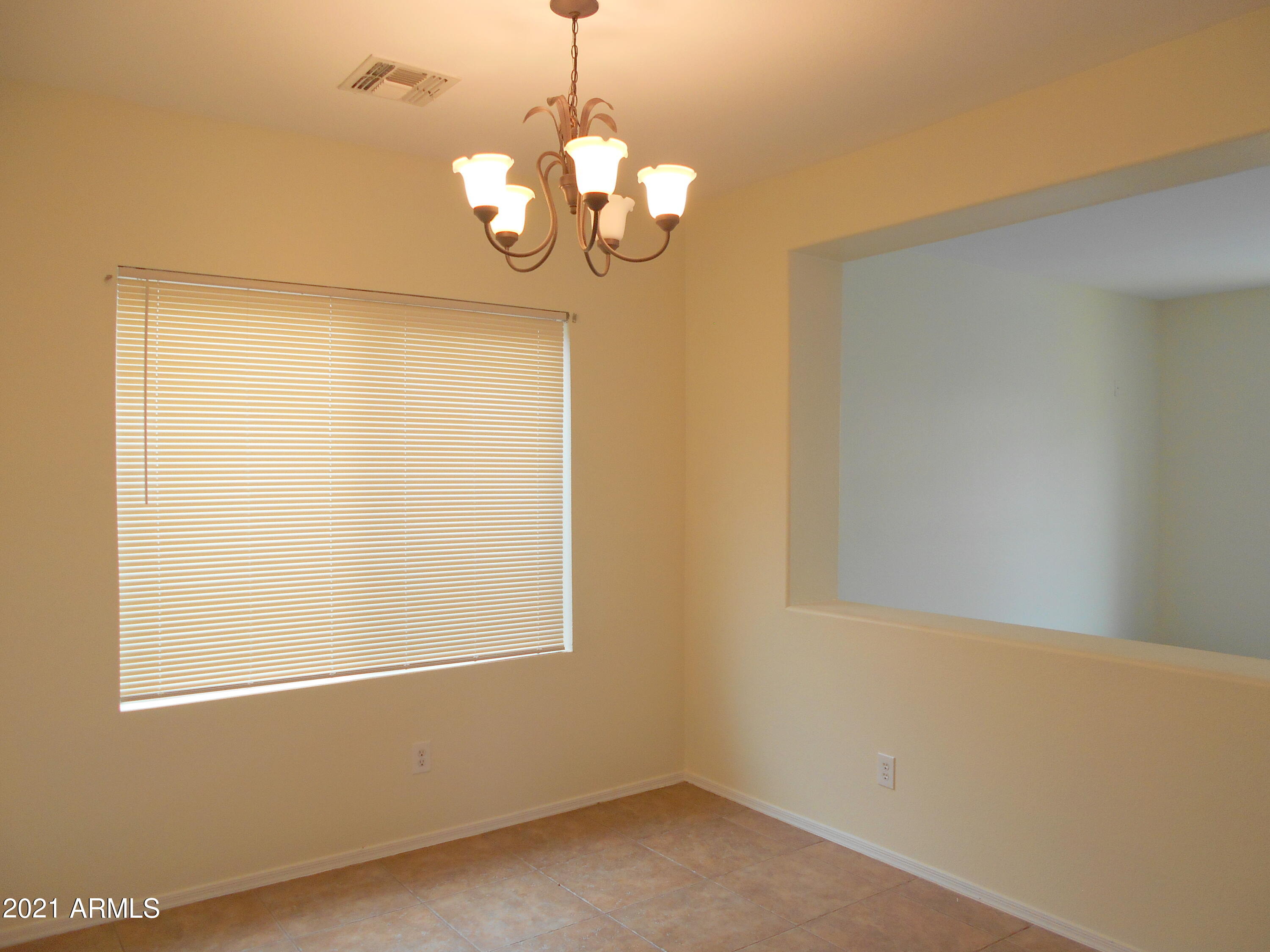 9434 West Berkeley Road Phoenix, AZ 85037 - Photo 4 of 25 DINING ROOM
