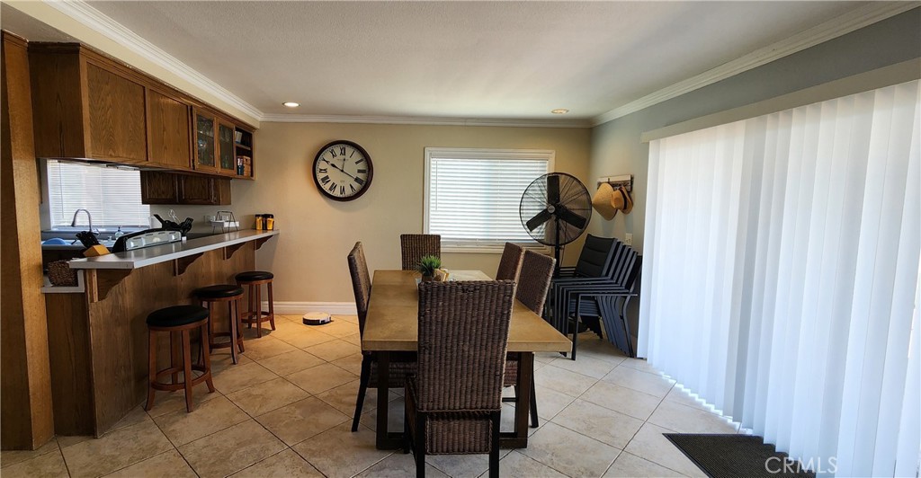 10 Rio Loco Blythe, CA 92225 - Photo 17 of 36 Dining area and breakfast bar