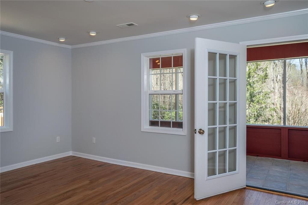 103 Connelly Road Arden, NC 28704 - Photo 15 of 36 Gallery Image 15