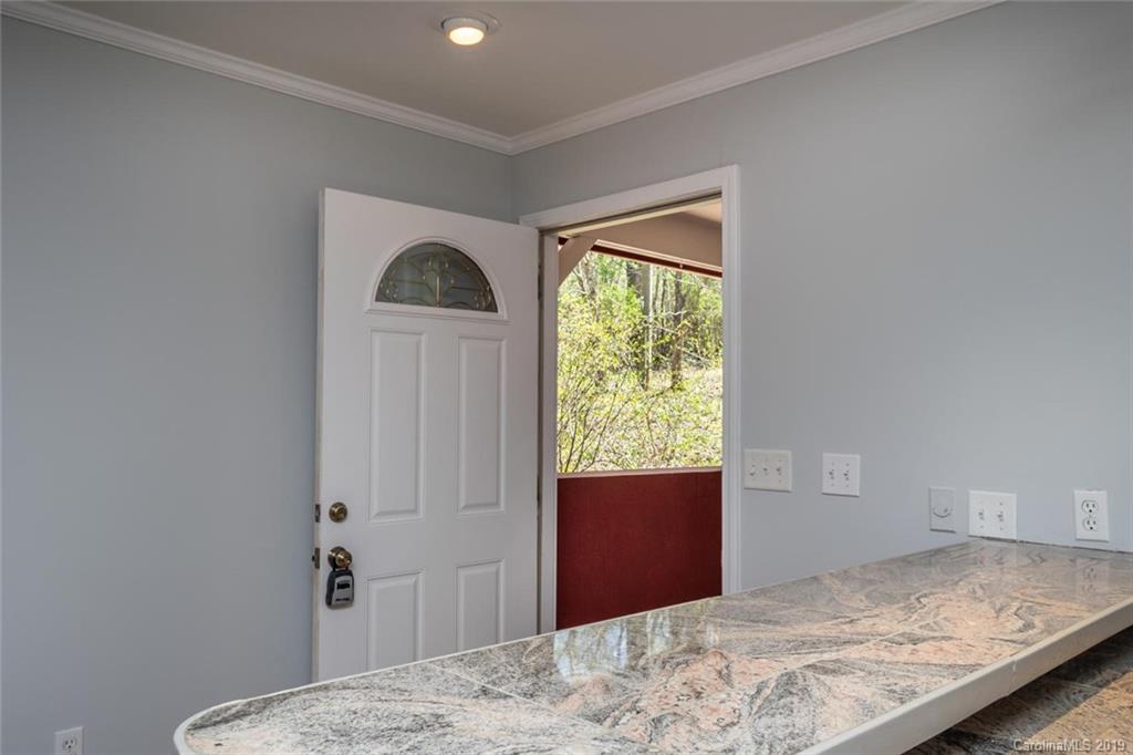 103 Connelly Road Arden, NC 28704 - Photo 6 of 36 Gallery Image 6