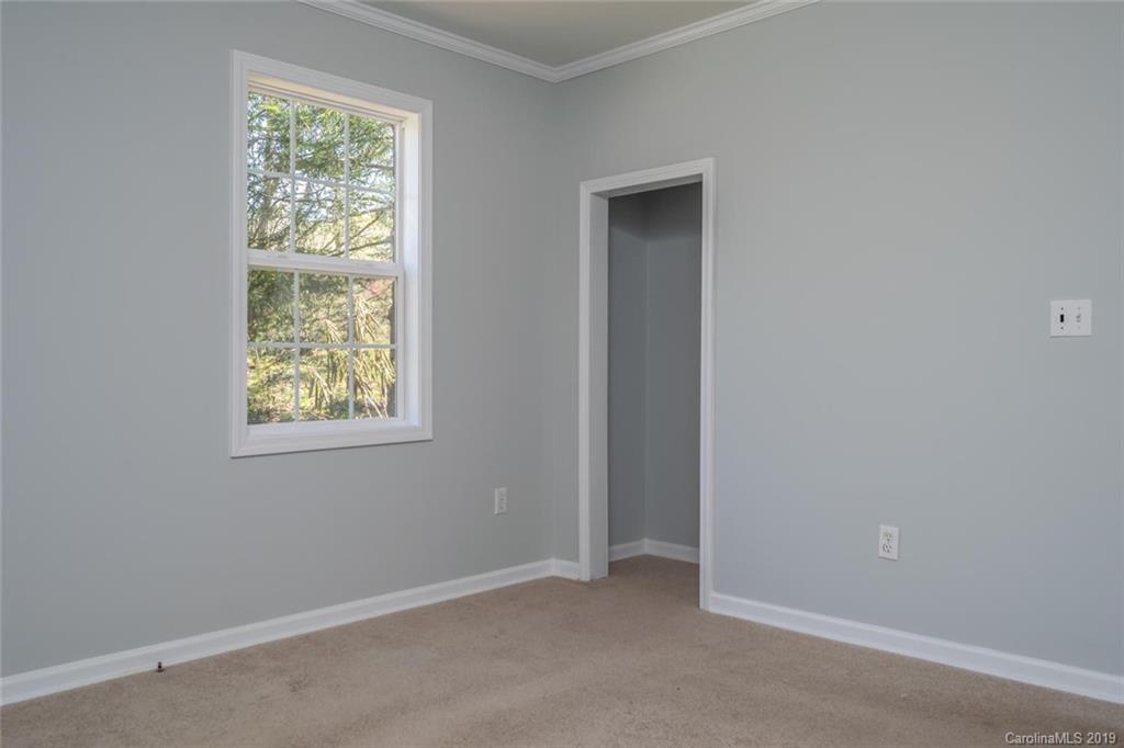 103 Connelly Road Arden, NC 28704 - Photo 8 of 36 Gallery Image 8