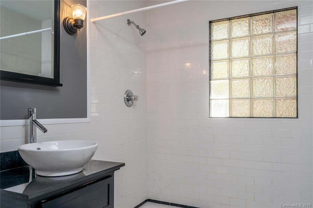103 Connelly Road Arden, NC 28704 - Photo 10 of 36 Gallery Image 10