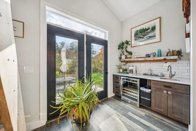 $1,995,000 | 12 Wallace Street, Kennebunk, ME 04043