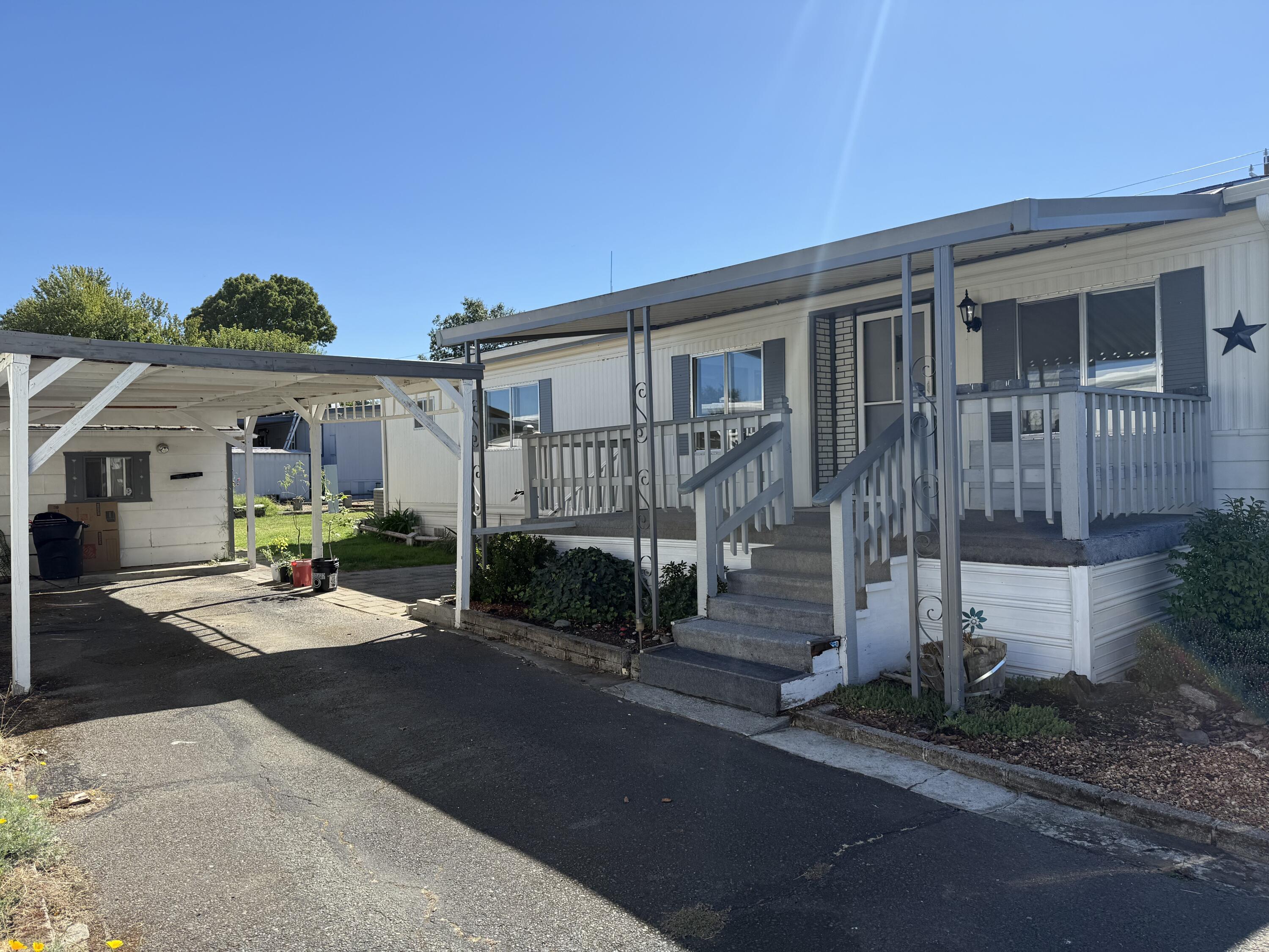 5076 Leonard Road, Unit 93 Grants Pass, OR 97527 - Photo 1 of 9 IMG_0154