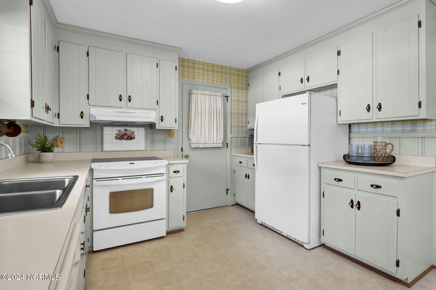 223 Huntington Road Wilmington, NC 28403 - Photo 12 of 28 012_p1499895_942